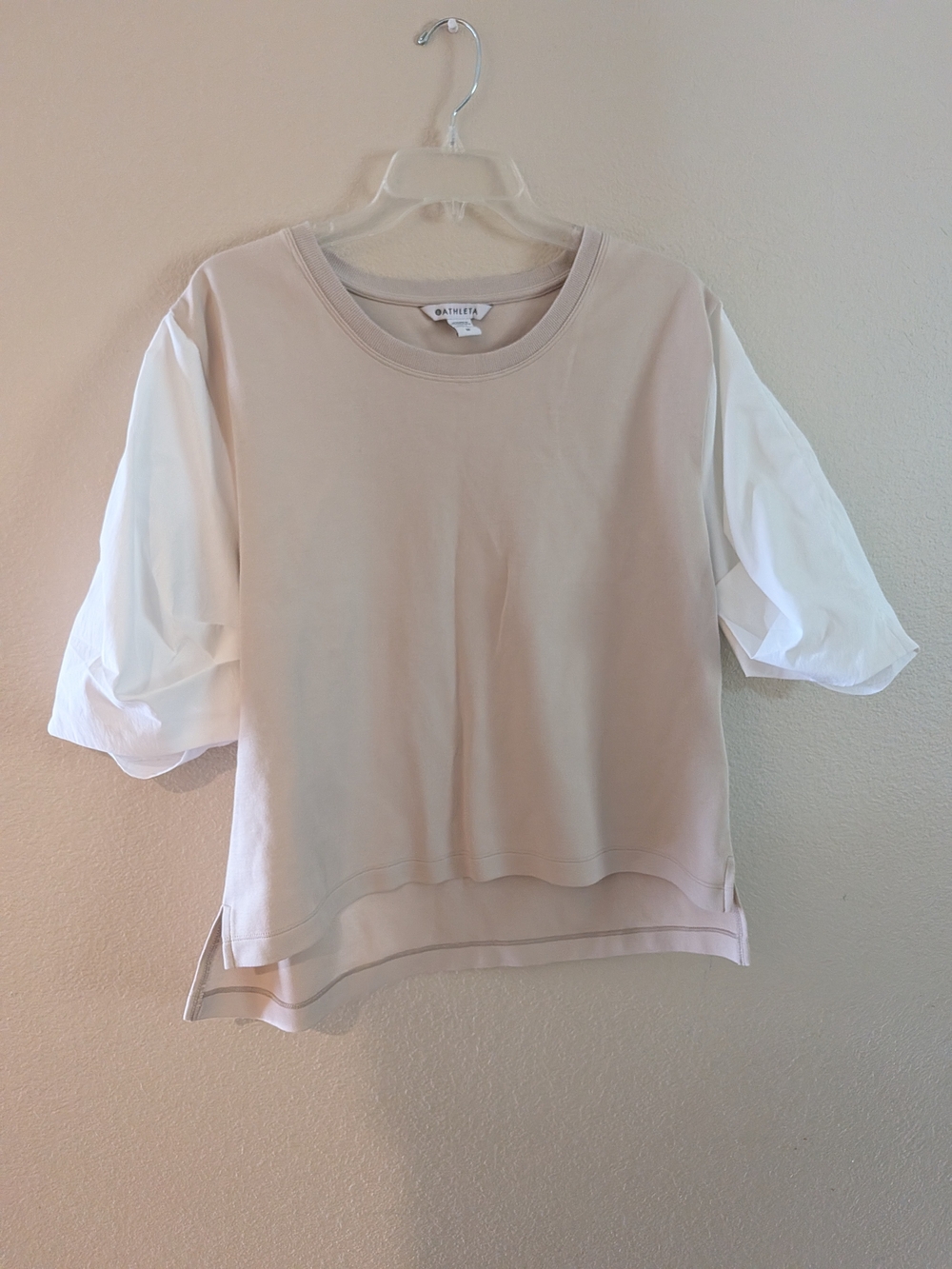 Athleta Beige Top with White Puff Sleeves